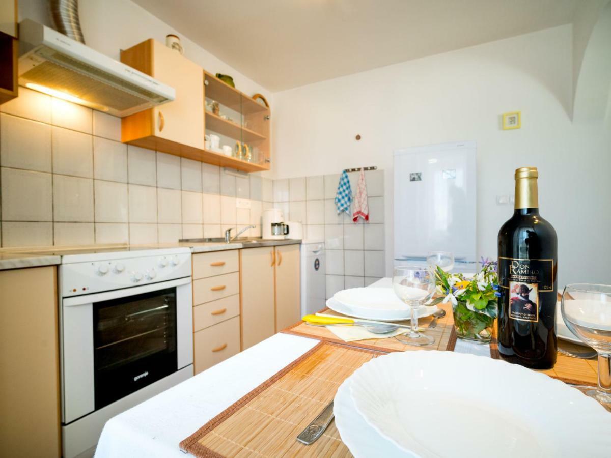 Veprinac Holiday Home Nevena By Interhome المظهر الخارجي الصورة