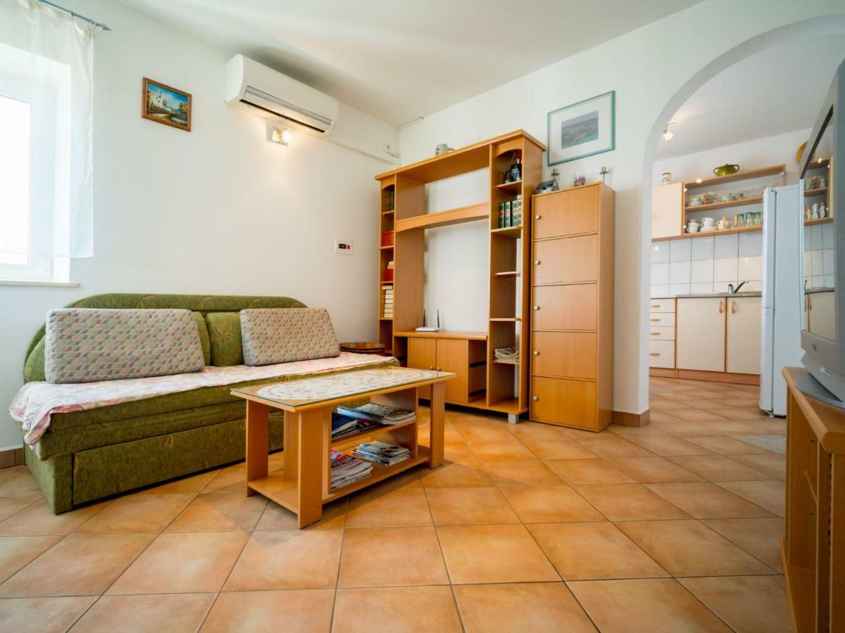 Veprinac Holiday Home Nevena By Interhome المظهر الخارجي الصورة